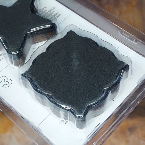 Sizzix Movers & Shapers Star & Label Magnetic Die by Sharyn Sowell 660357 - Picture 4 of 5